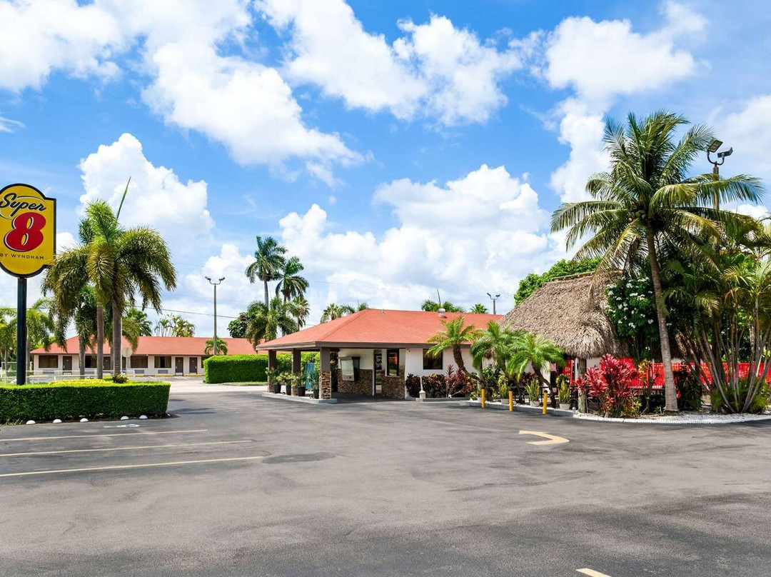 Super 8 by Wyndham, Florida City/Homestead/Everglades