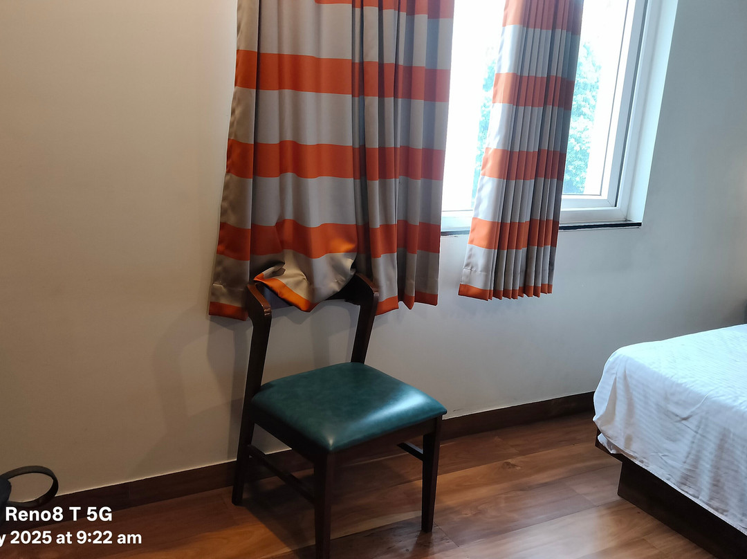 Hotel Grt Square