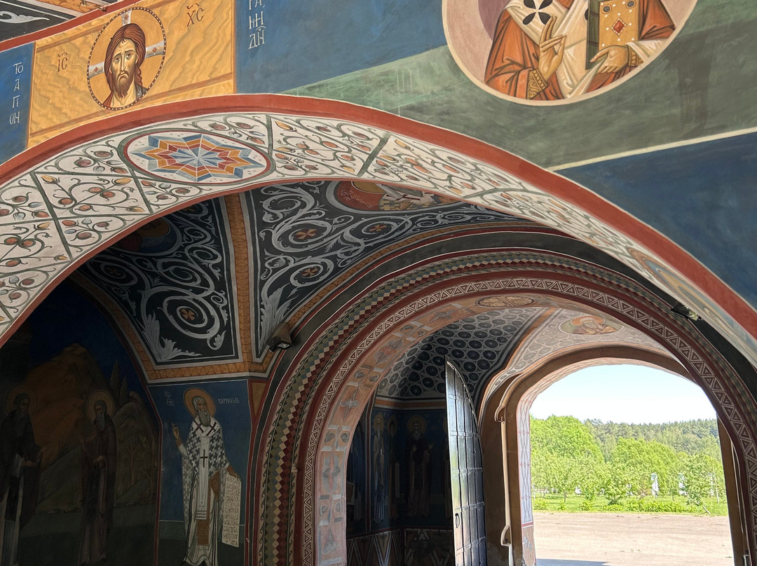 Holy Trinity Stefano Mahrischskogo Stavropigialny Convent景点图片