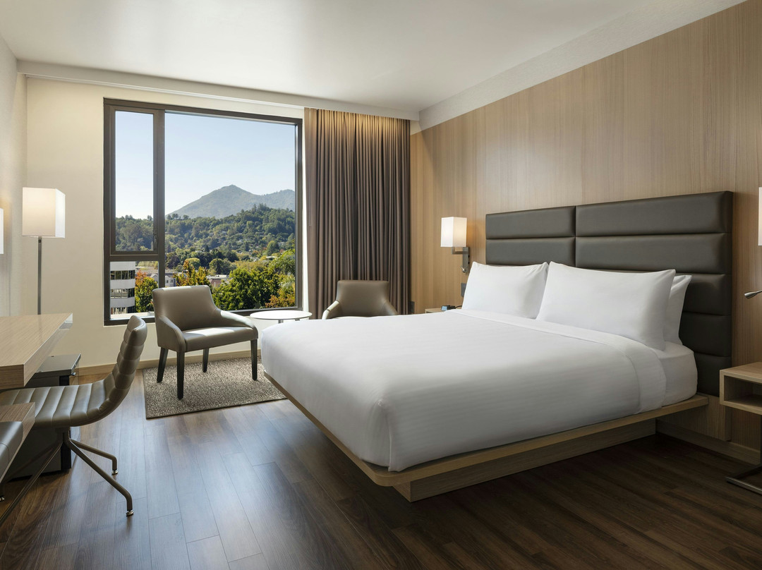 AC Hotel San Rafael Downtown