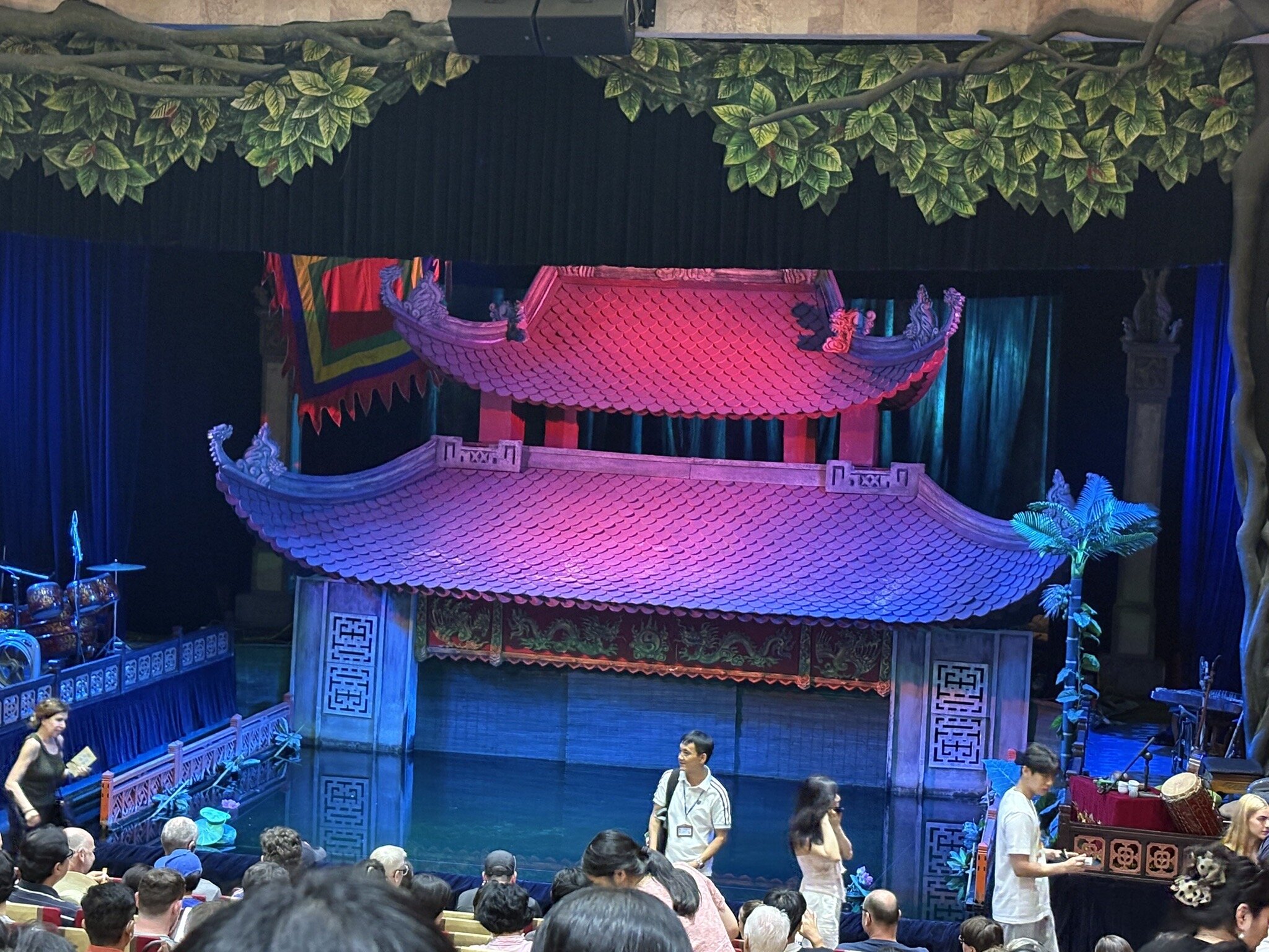 Aurora Central Hotel-官方