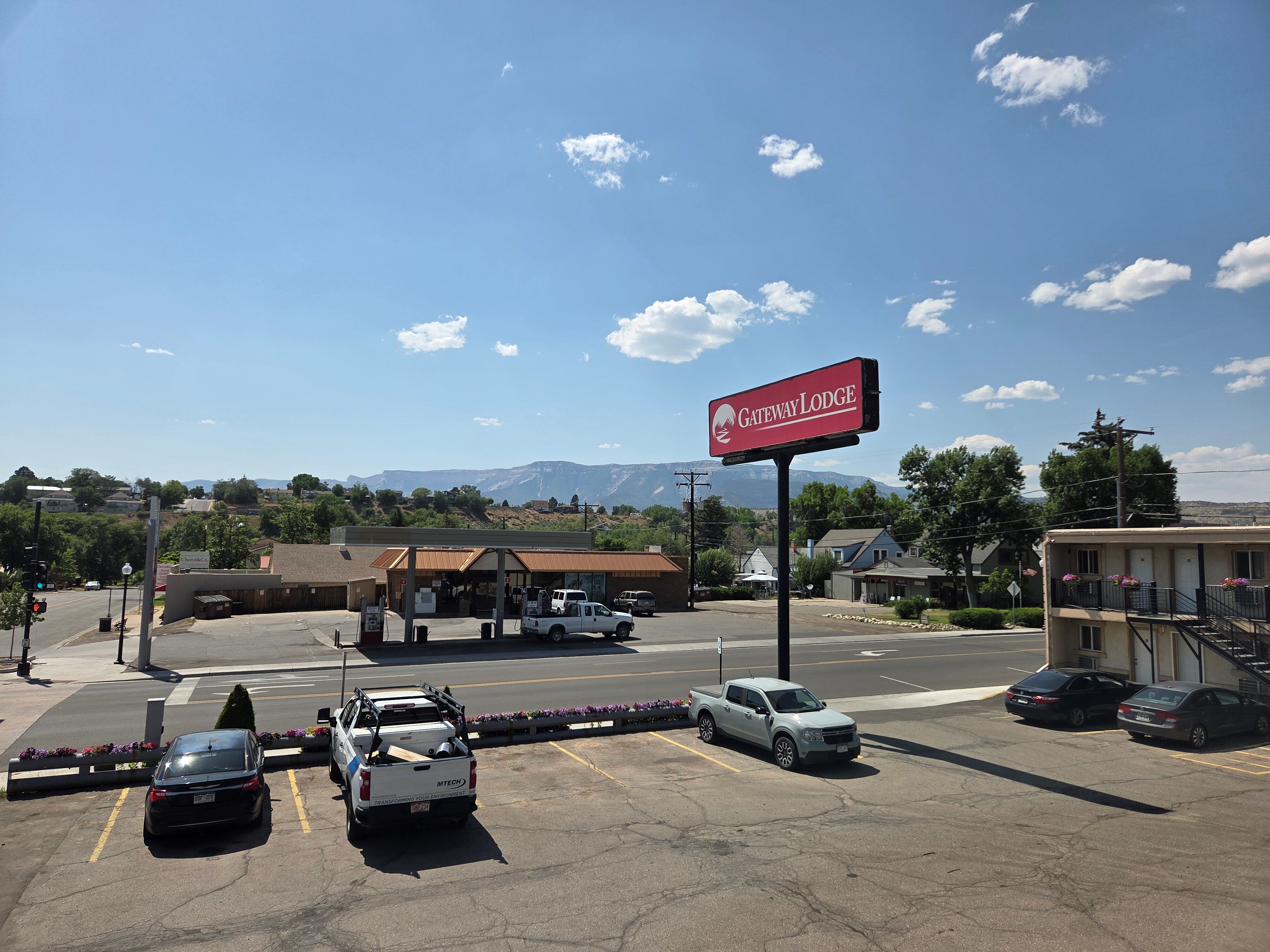 Gateway Lodge-浴室