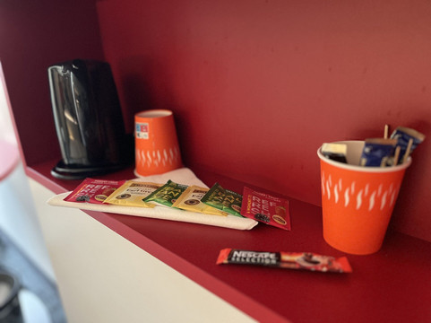 居斯塔夫科尔玛酒店主图