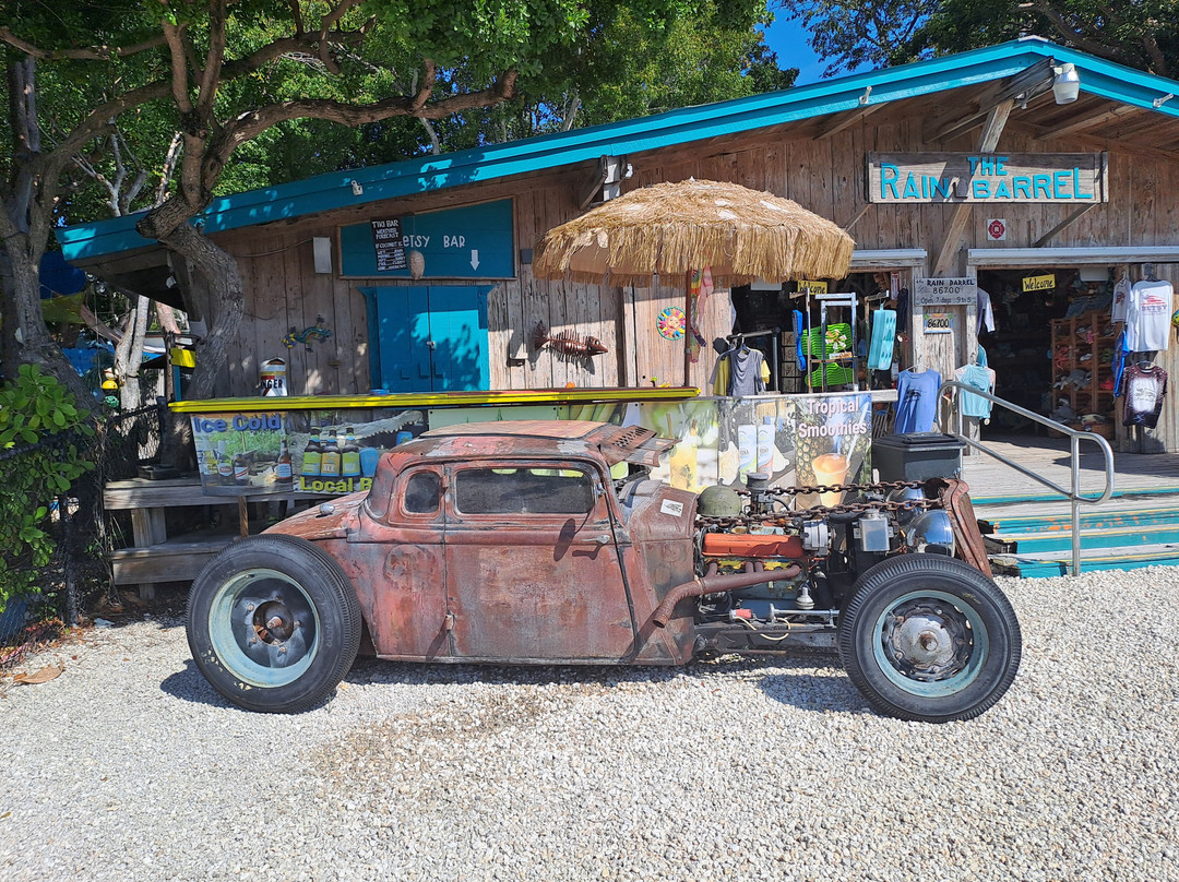 Rain Barrel Village-伊斯拉摩拉达必去景点