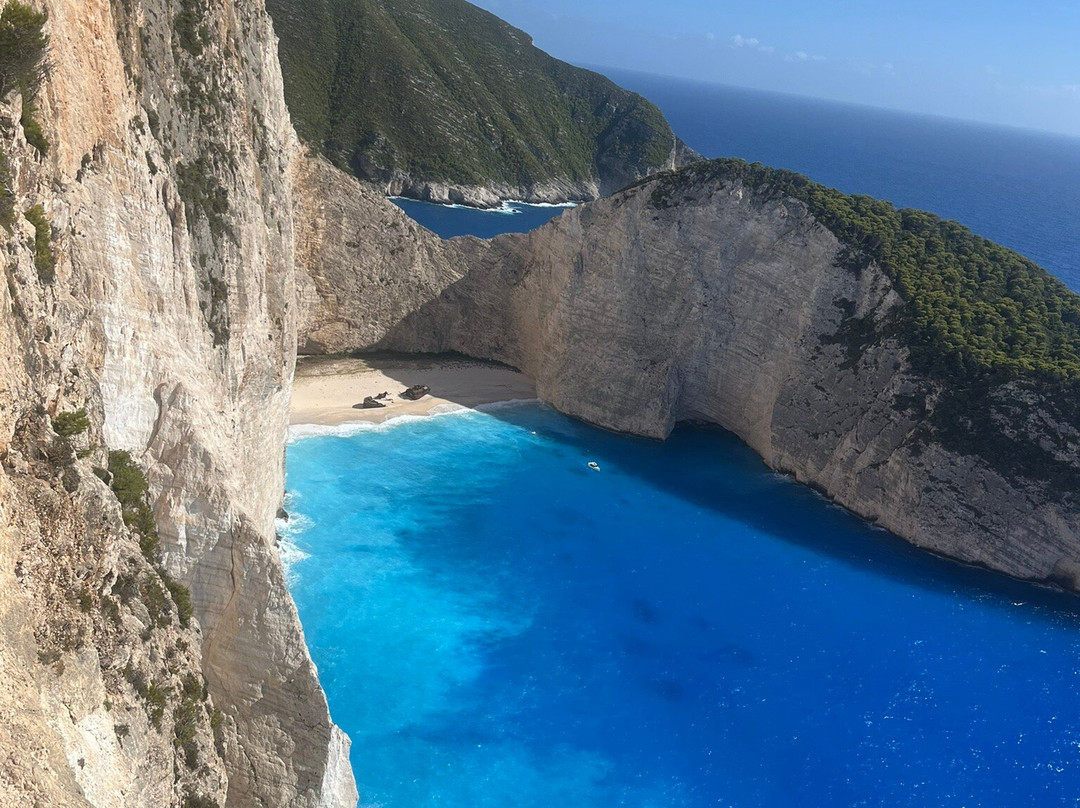 Navágio Panagióti-扎金索斯必去景点