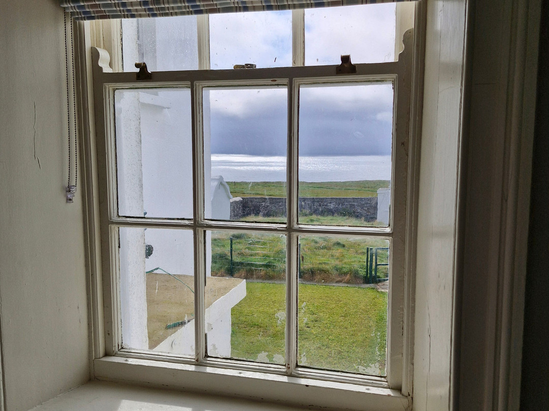 Loop Head Lighthouse-Kilbaha必去景点