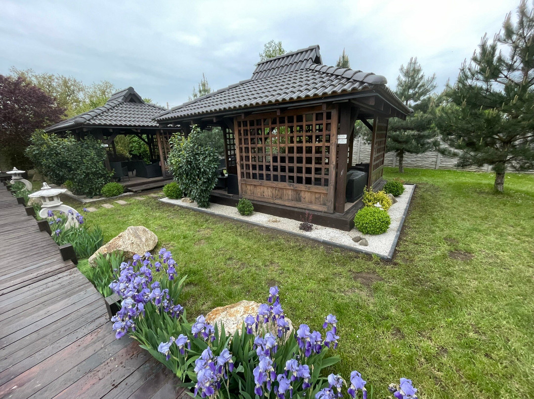 Teahouse In Tibet Park