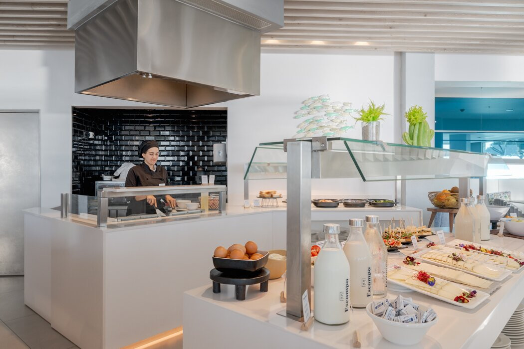 普拉特哈达罗酒店住宿-Hotel Planamar By Escampa Hotels