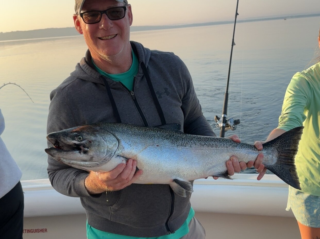 Storm Hawk Sport Fishing Charters-特拉弗斯城必去景点