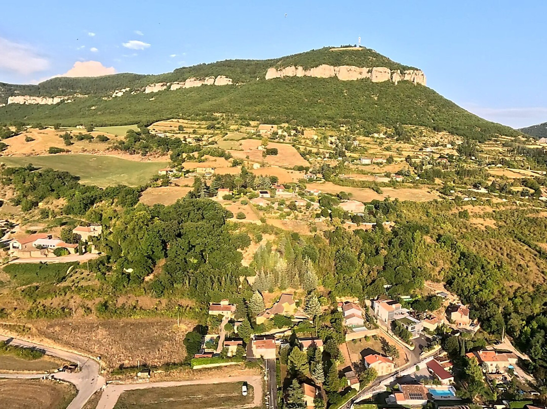Fly Millau Parapente-米约必去景点