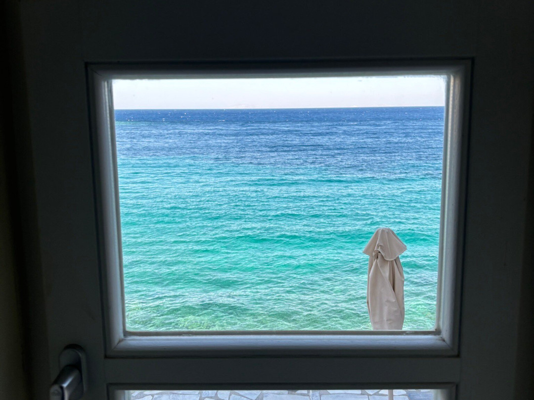 Apollonion Palace主图