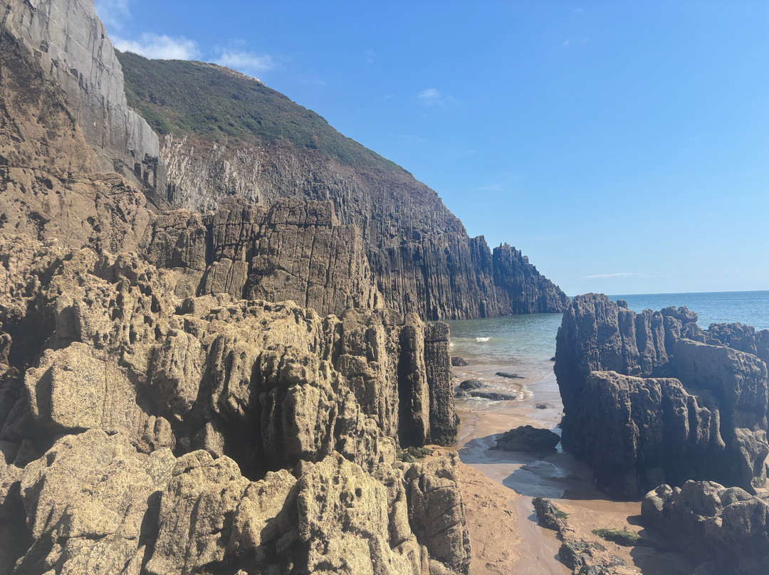 Skrinkle Haven Beach-Manorbier必去景点
