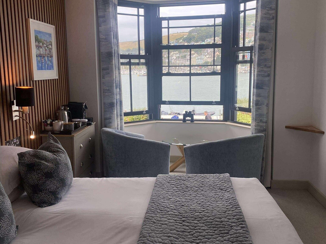 Waterfront House主图