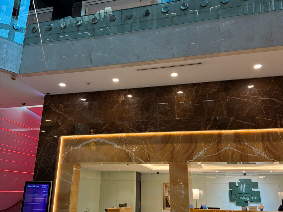 科威特皇冠假日酒店主图