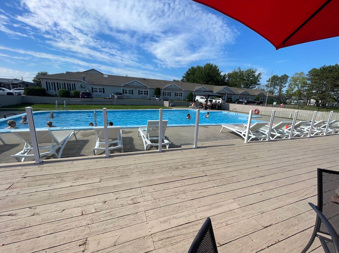 Quality Inn & Suites Garden of the Gulf主图