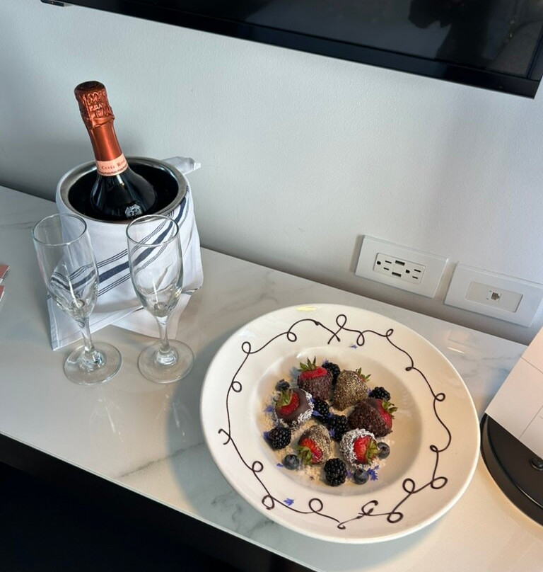 威廉格雷酒店主图