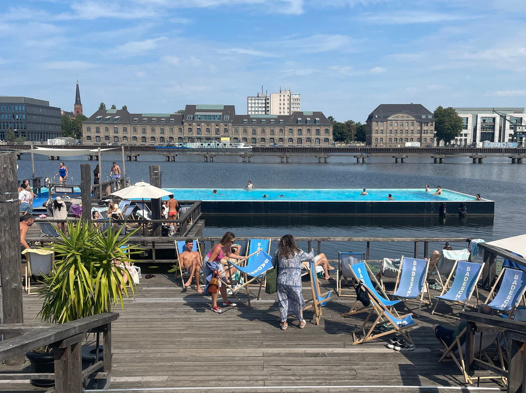 Badeschiff-柏林必去景点