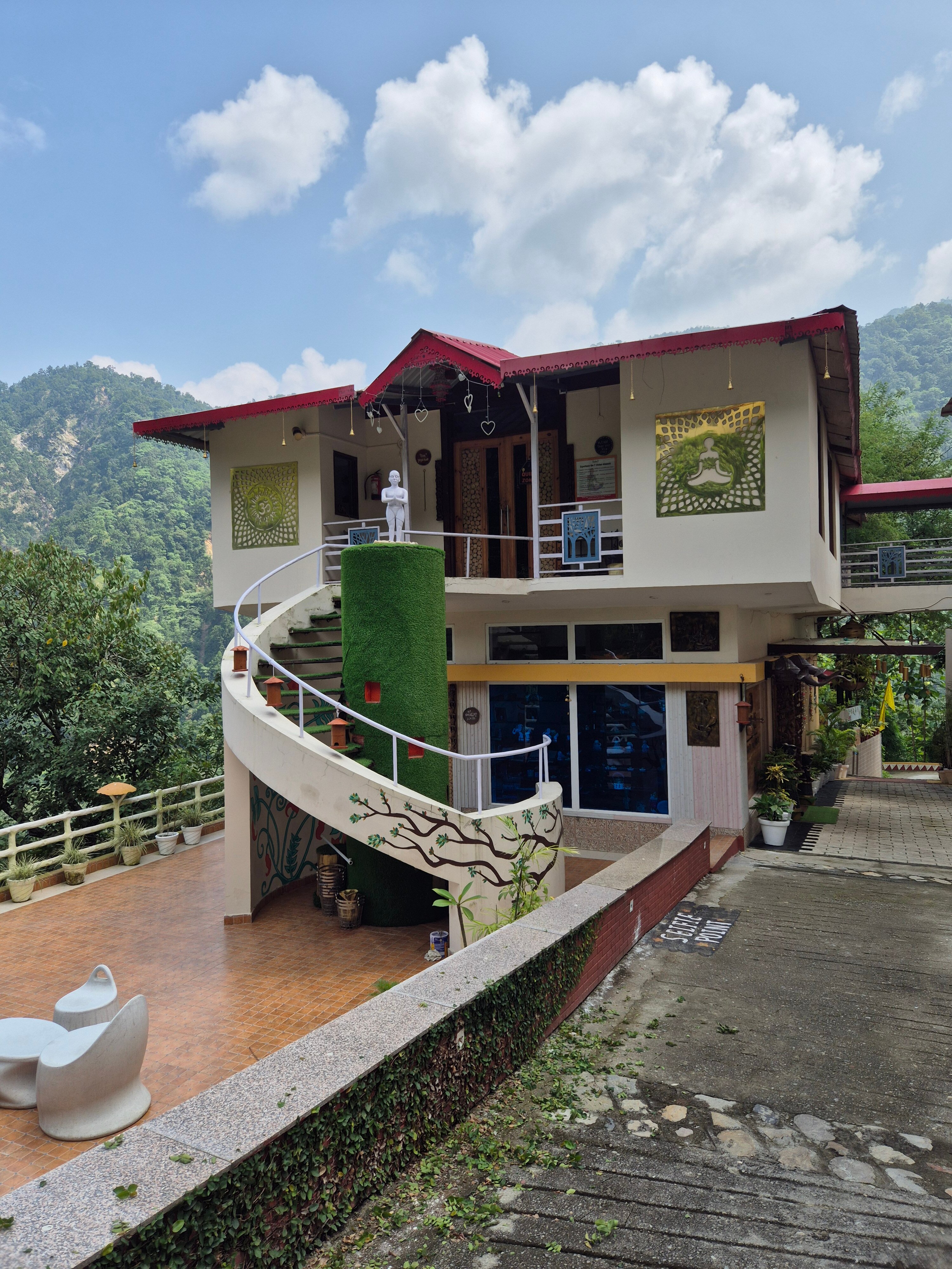 Veda5 Ayurveda & Yoga Retreat-浴室