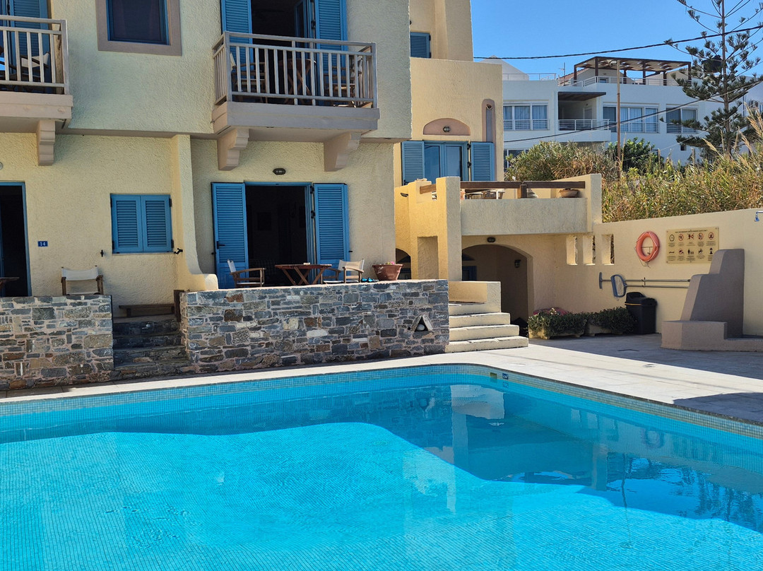 Porto Sisi Hotel Apartments主图