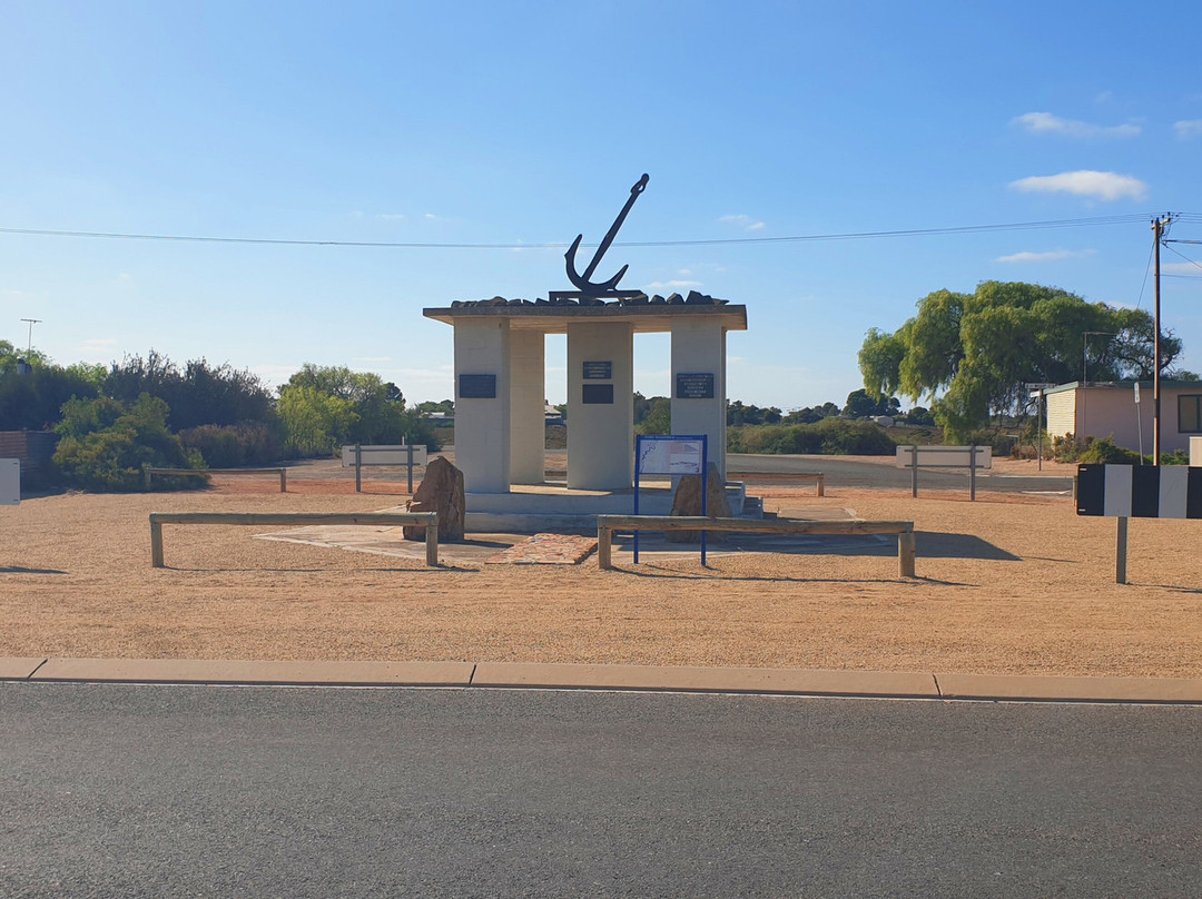 Sailing Ketch Memorial-Port Wakefield必去景点