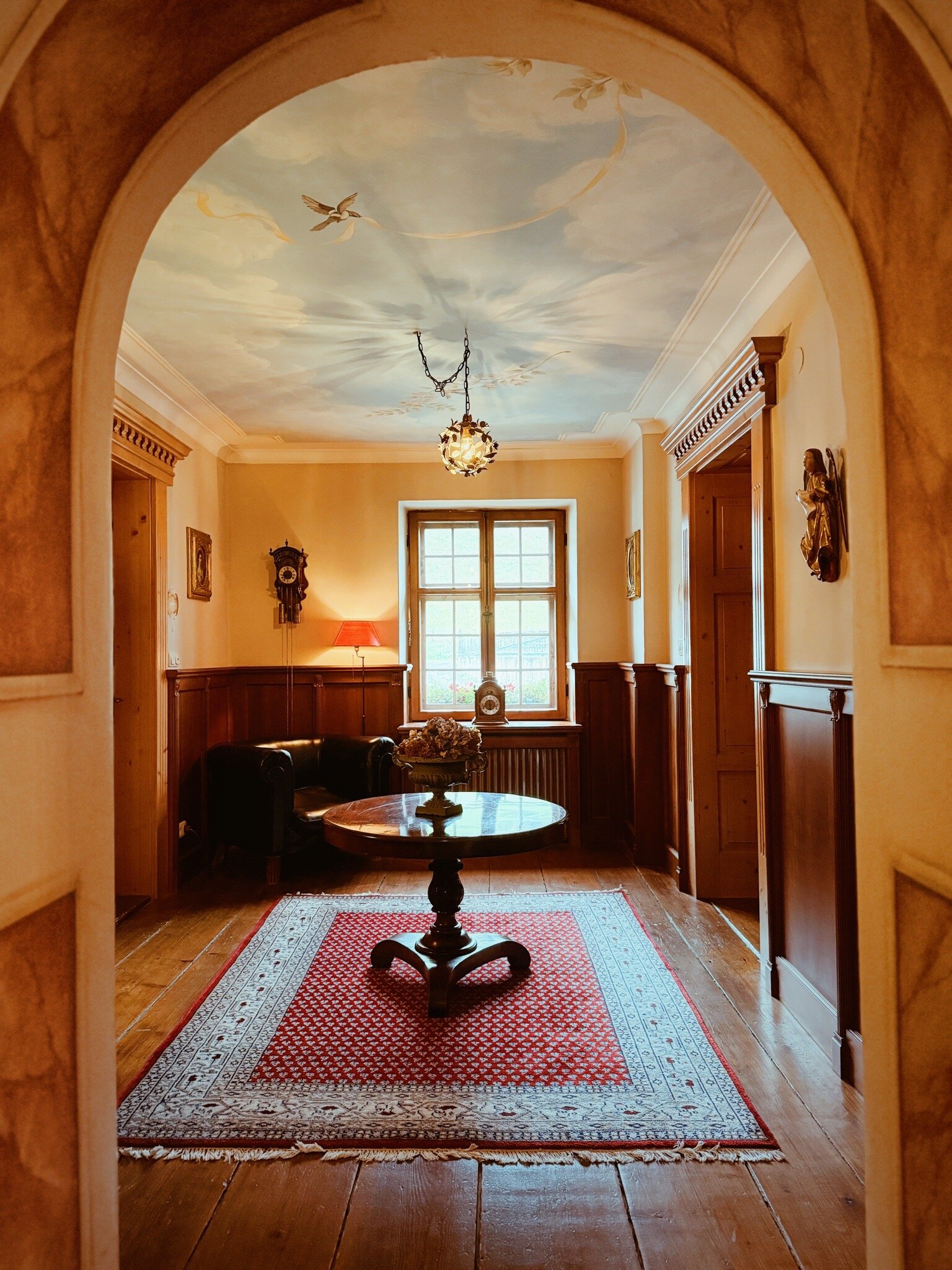 Ansitz Felsenheim-官方