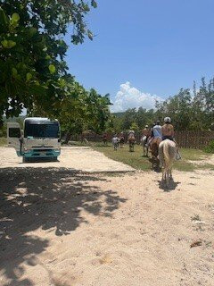Sand n' Saddle-Rio Bueno必去景点