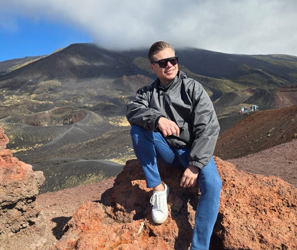 Tourist-卡塔尼亚必去景点