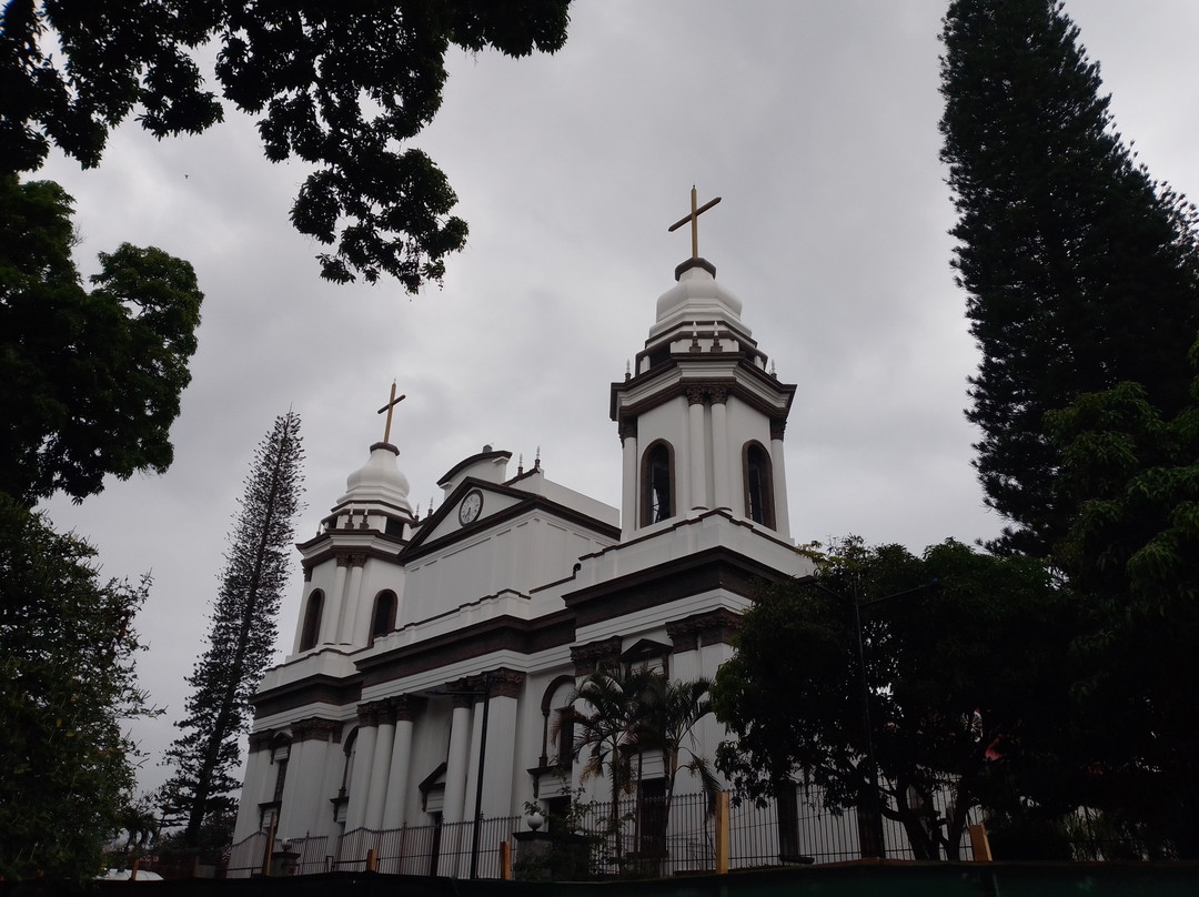 Our Lady of the Pillar Cathedral-阿拉辉拉必去景点