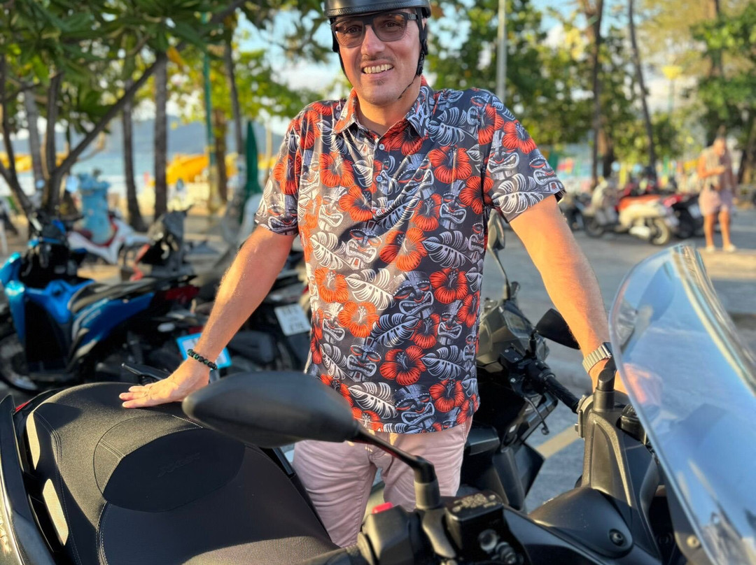 Phuket Scooter Rental-Wichit必去景点