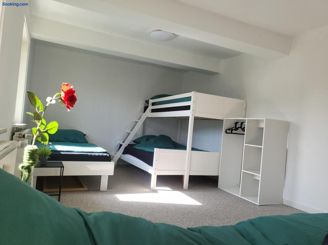 Sunny Rooms