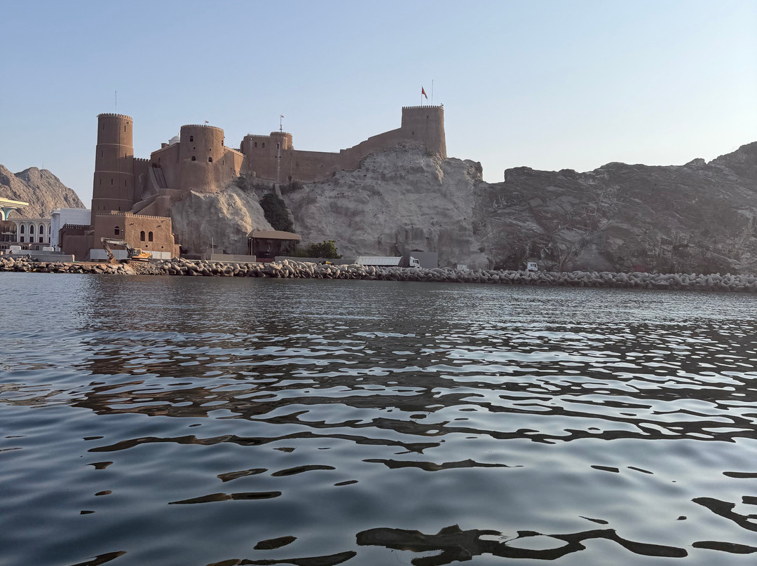 Blue Flow Diving-马斯喀特必去景点