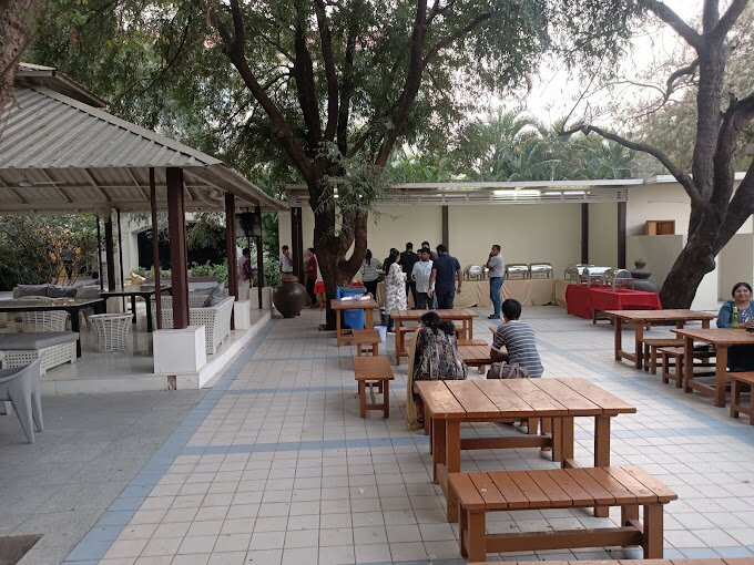 Narsapur酒店住宿-Lahari Resorts