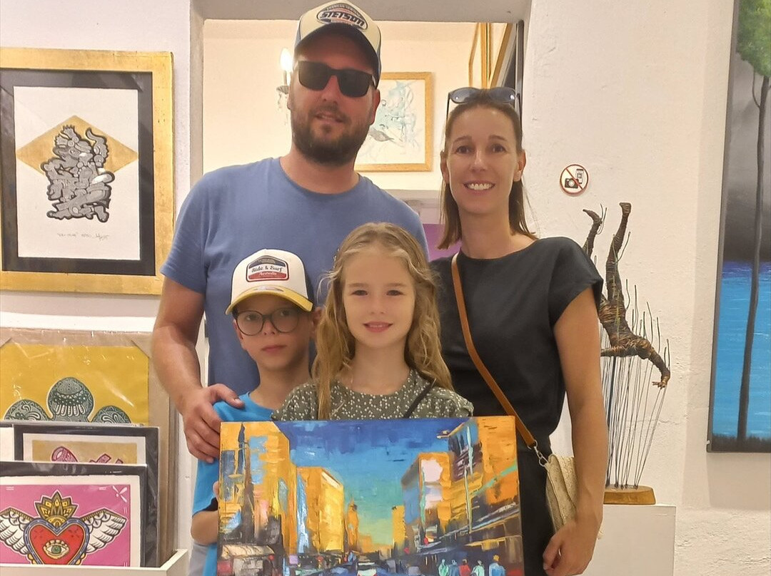 Gastón Charó-普拉亚德尔卡曼必去景点