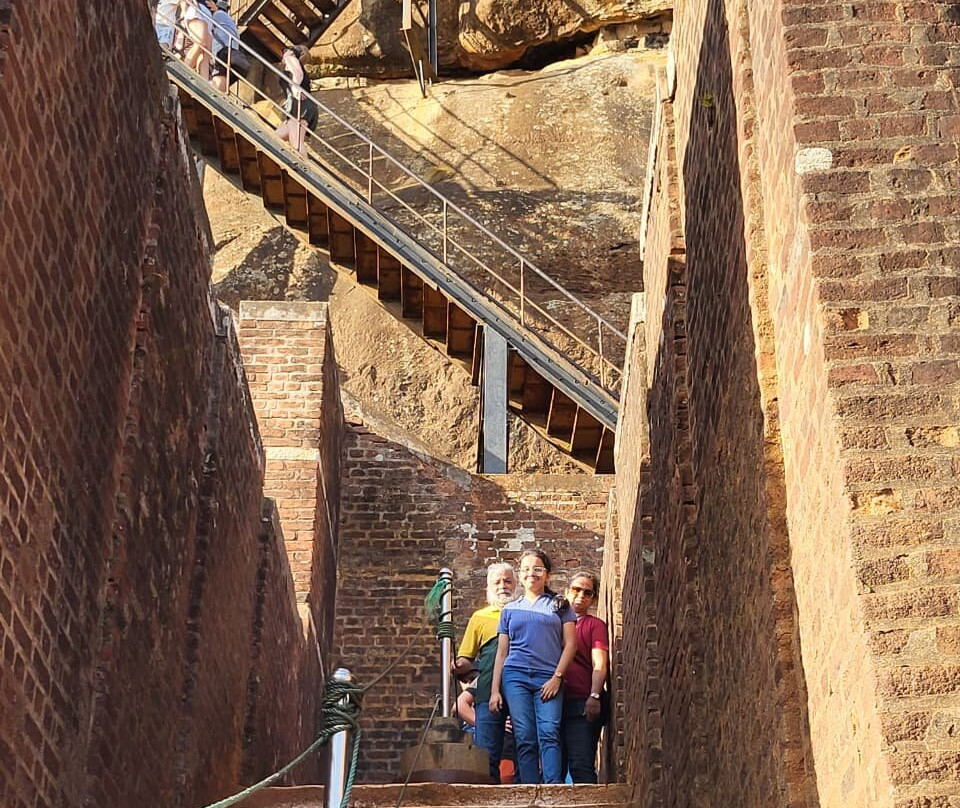 Lion Rock-锡吉里亚必去景点