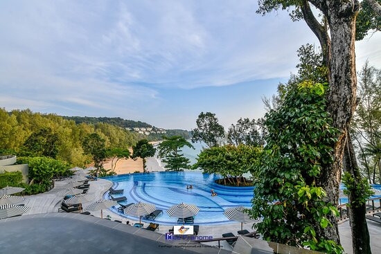 普吉岛阿卡狄亚奈通海滩铂尔曼度假酒店主图