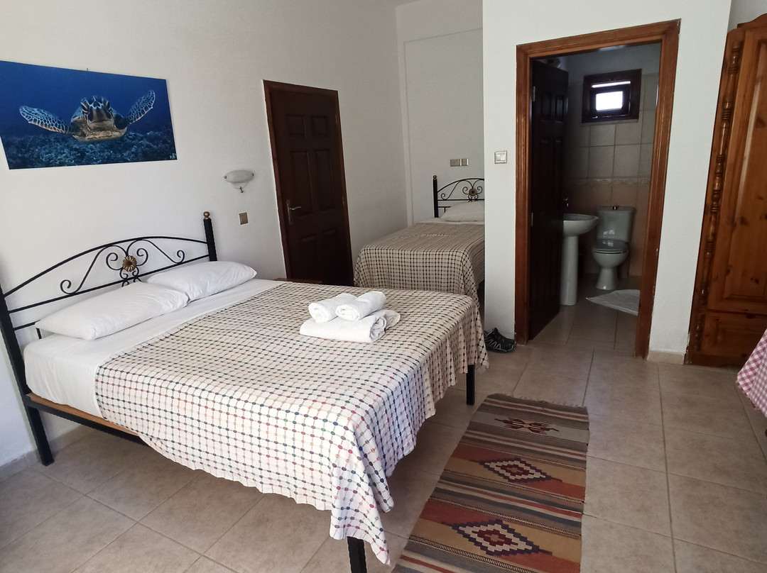 Glaro Garden Hotel主图