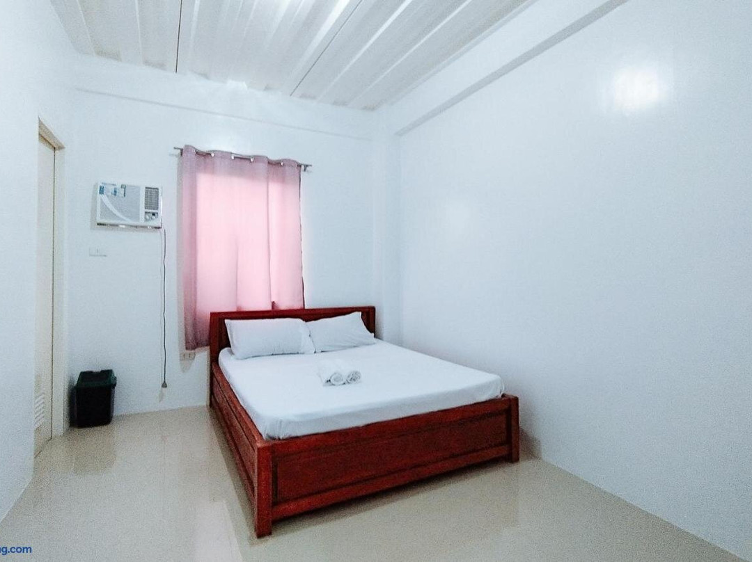 RedDoorz at Elton Guesthouse