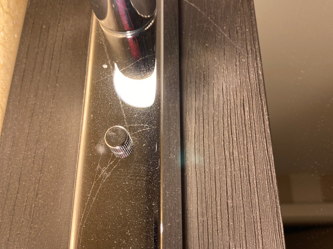 琴斯特四季度假酒店主图