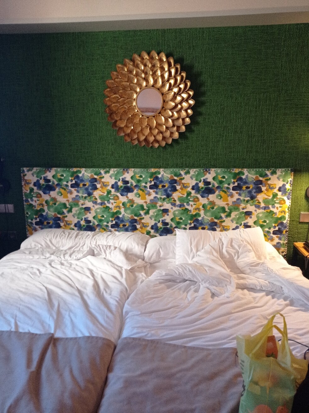 月亮伯爵酒店-官方