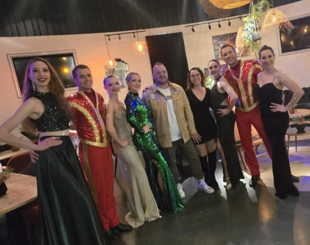 Grand Cabaret Hauts-de-France-Vieux-Berquin必去景点