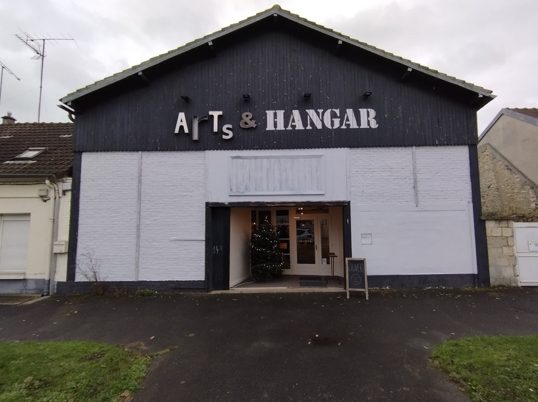 Arts et Hangar