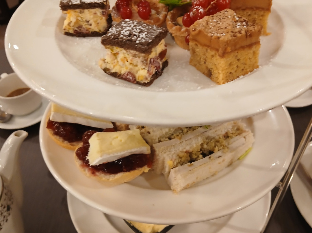 Crabwall Manor Hotel and Spa-Mollington必去景点