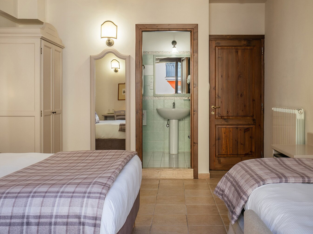 伊尔吉里欧早餐加住宿酒店主图