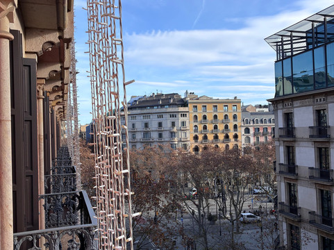 纪念碑酒店主图