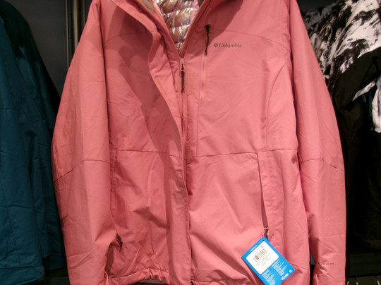 Columbia Factory Store-Kittery必去景点