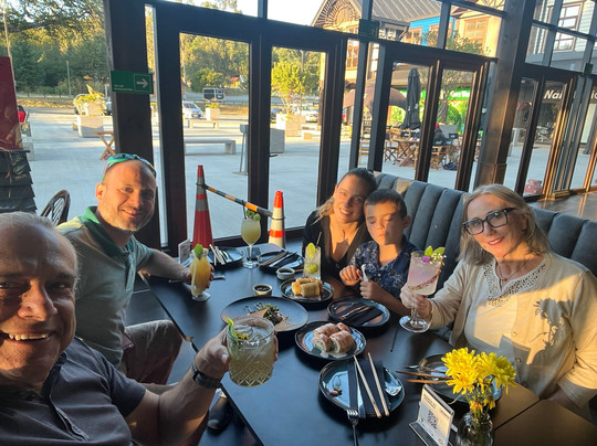 Umami Bar Nikkei主图