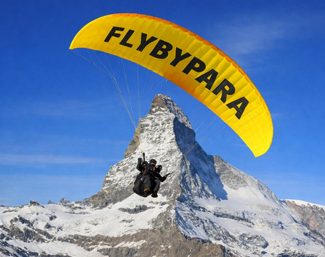 Flybypara-策马特必去景点