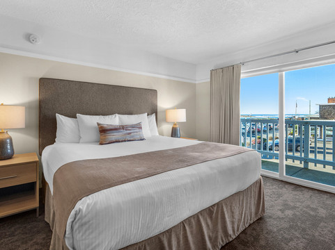 路肯恩格拉斯旅馆主图