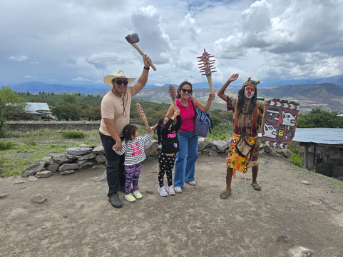 阿亚库乔 DM 酒店主图