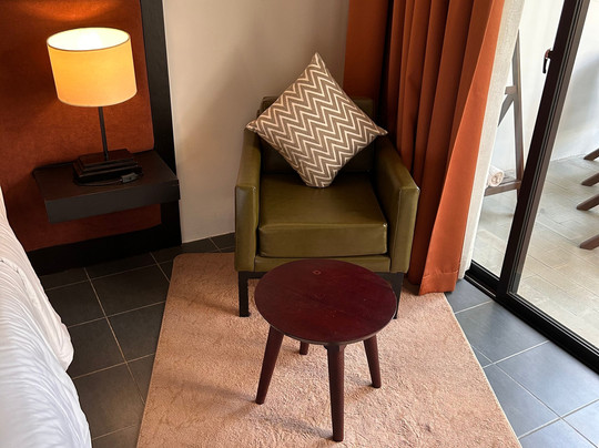 Eightfold Urban Resort主图